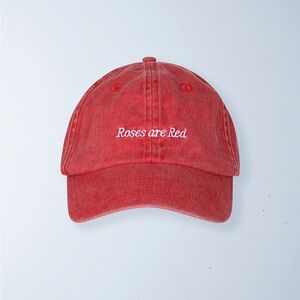 ZIGGY ZAZA Roses are Red‎ Cap in Washed Red